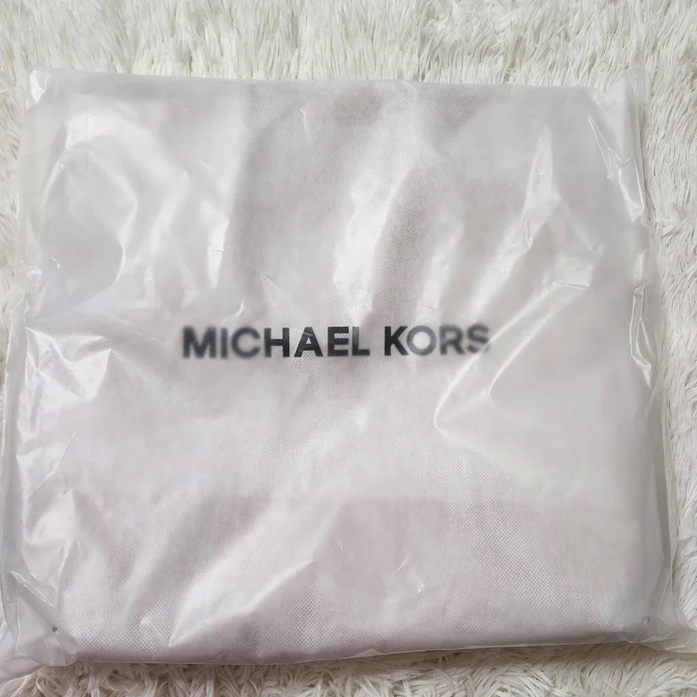 Michael Kors Blush Pink Leather Tote Shoulder Bag - Picture 3 of 10